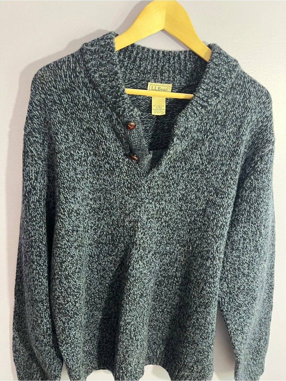 Vintage LL Bean Lambs Wool Raglan Sweater